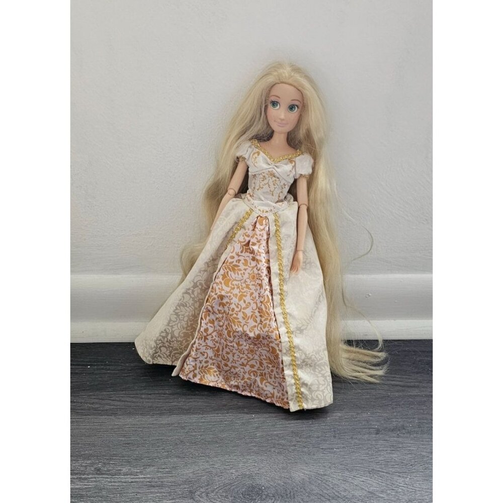 Disney Store Tangled Ever After 12" Rapunzel Long‎ Hair Wedding Doll